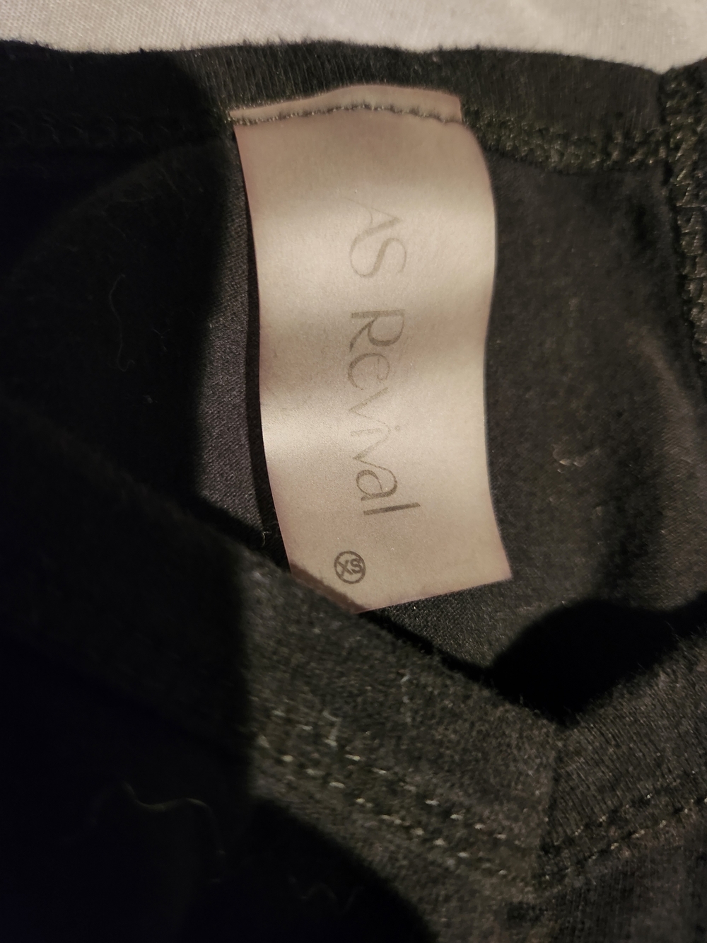 Relaxed Black Women's Pocket Jumpsuit - Picture 4 of 4